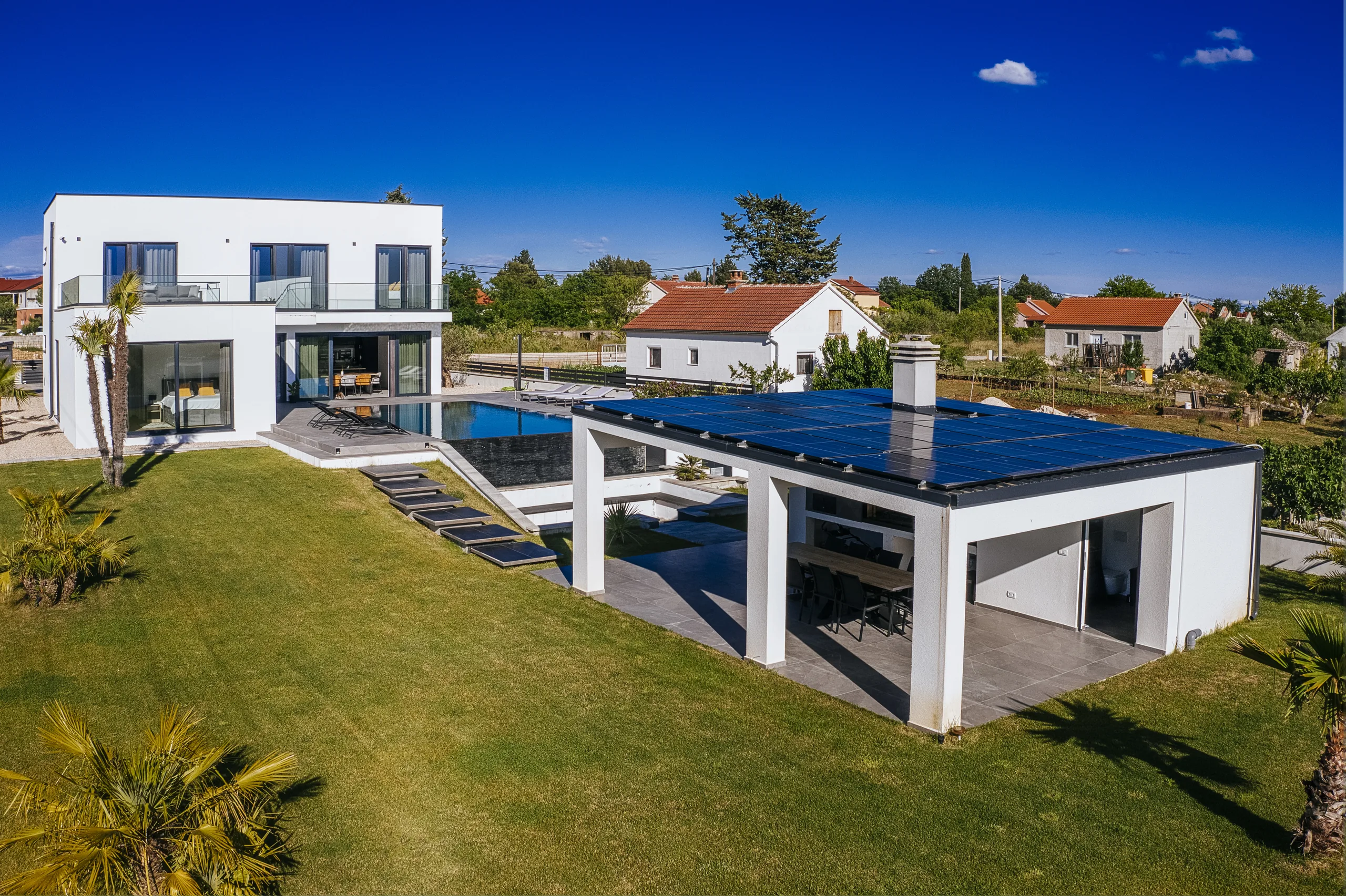 Villa Stressless exterior, pool and surroundings — photo 61