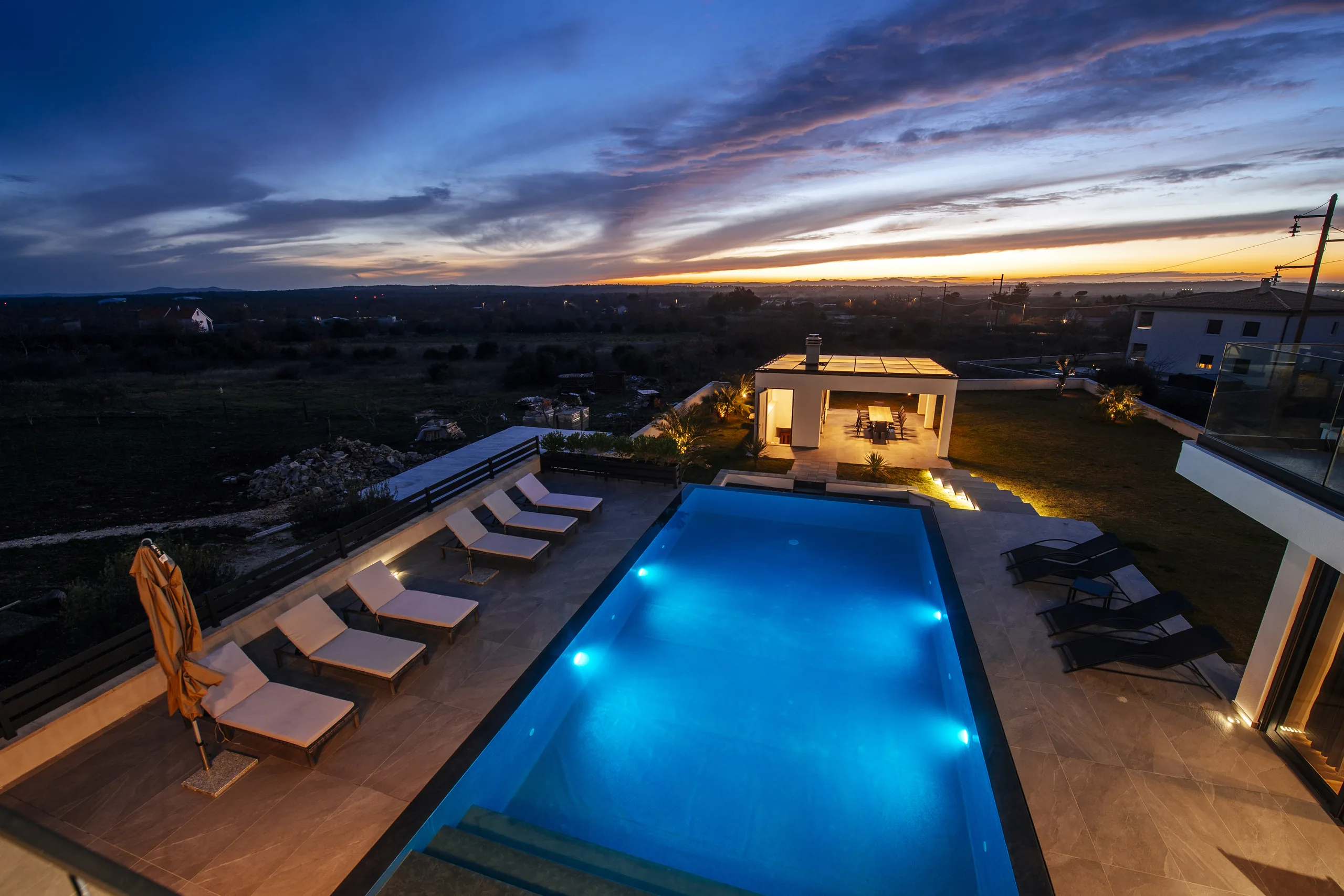 Villa Stressless exterior, pool and surroundings — photo 32
