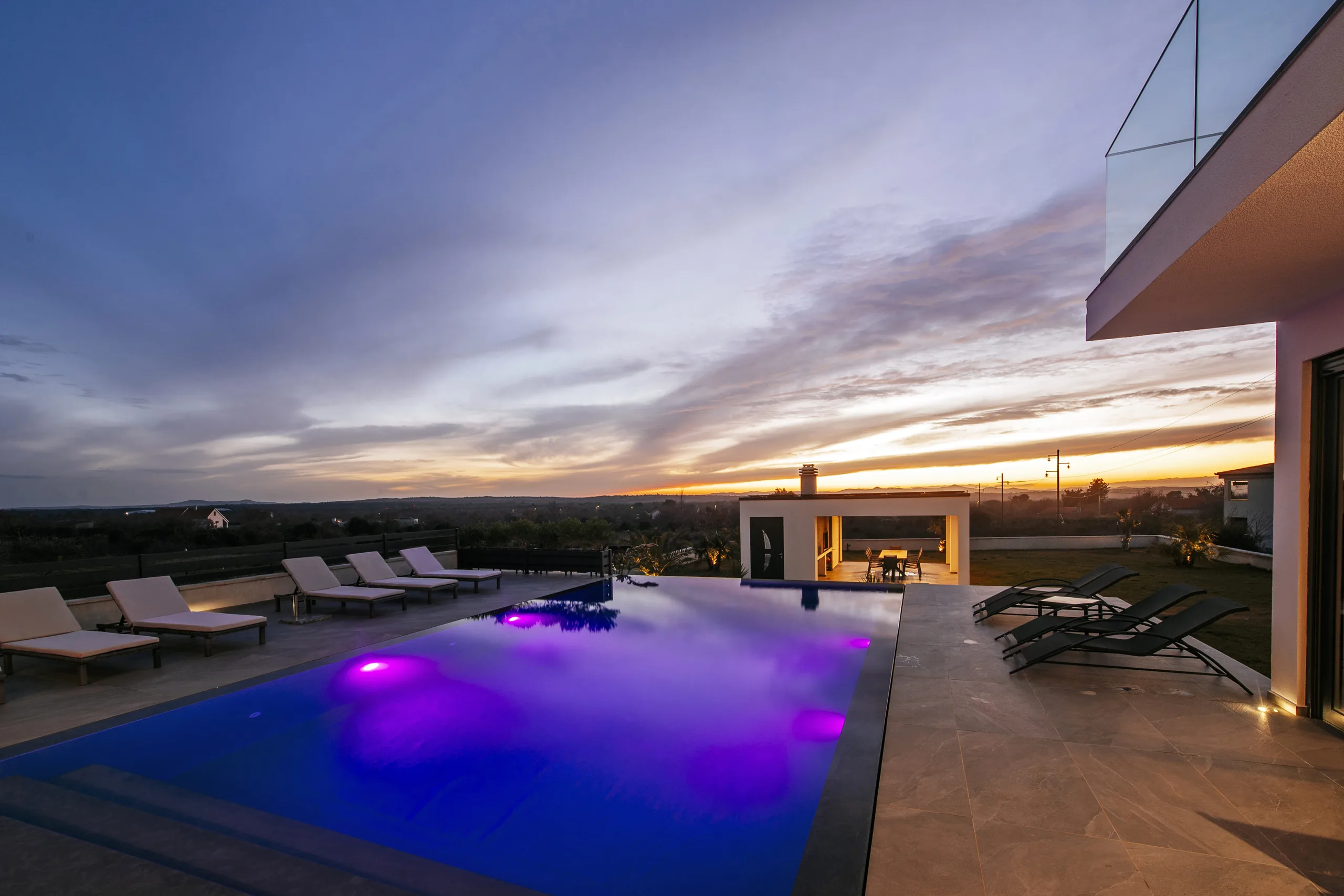 Villa Stressless exterior, pool and surroundings — photo 28