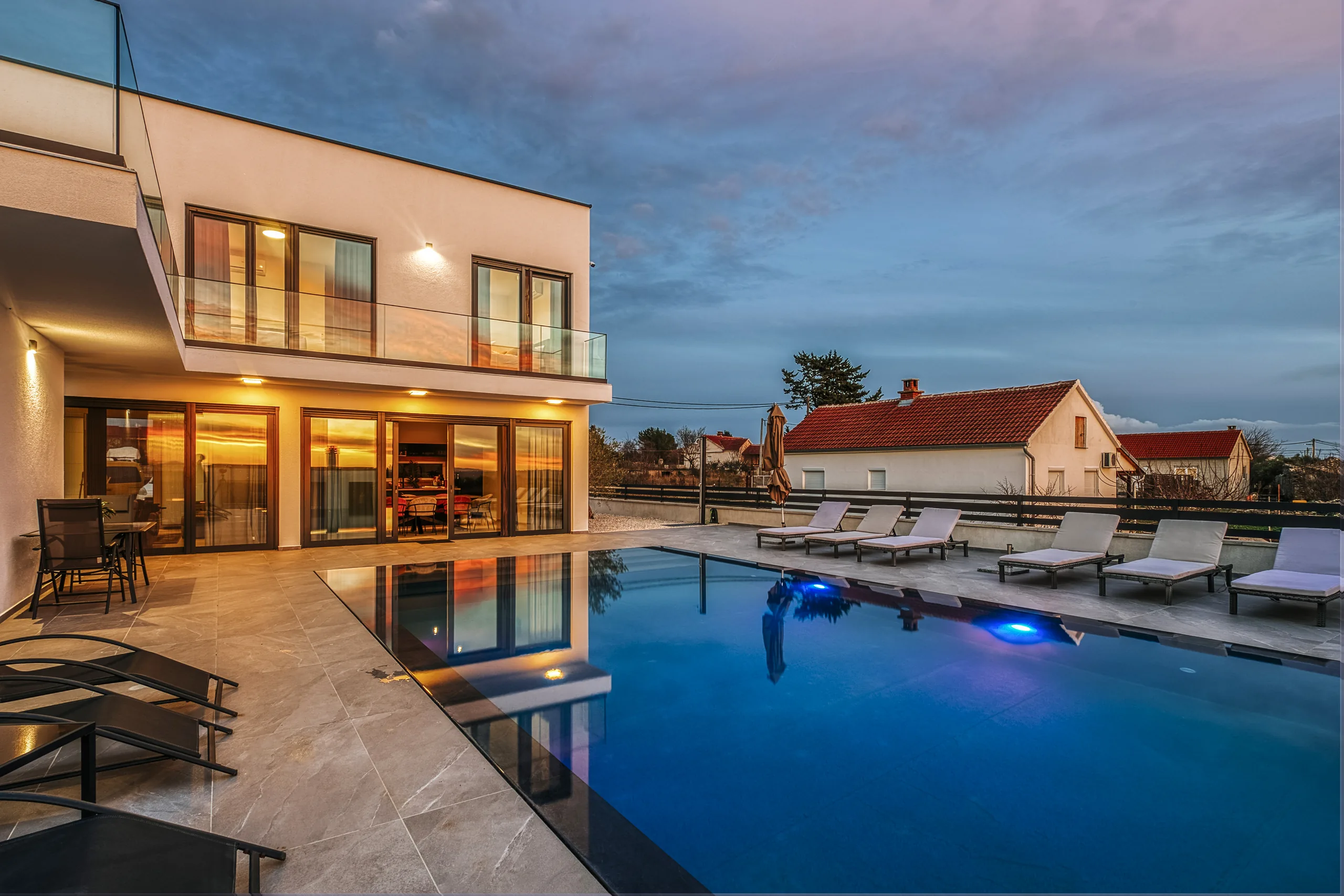 Villa Stressless exterior, pool and surroundings — photo 15