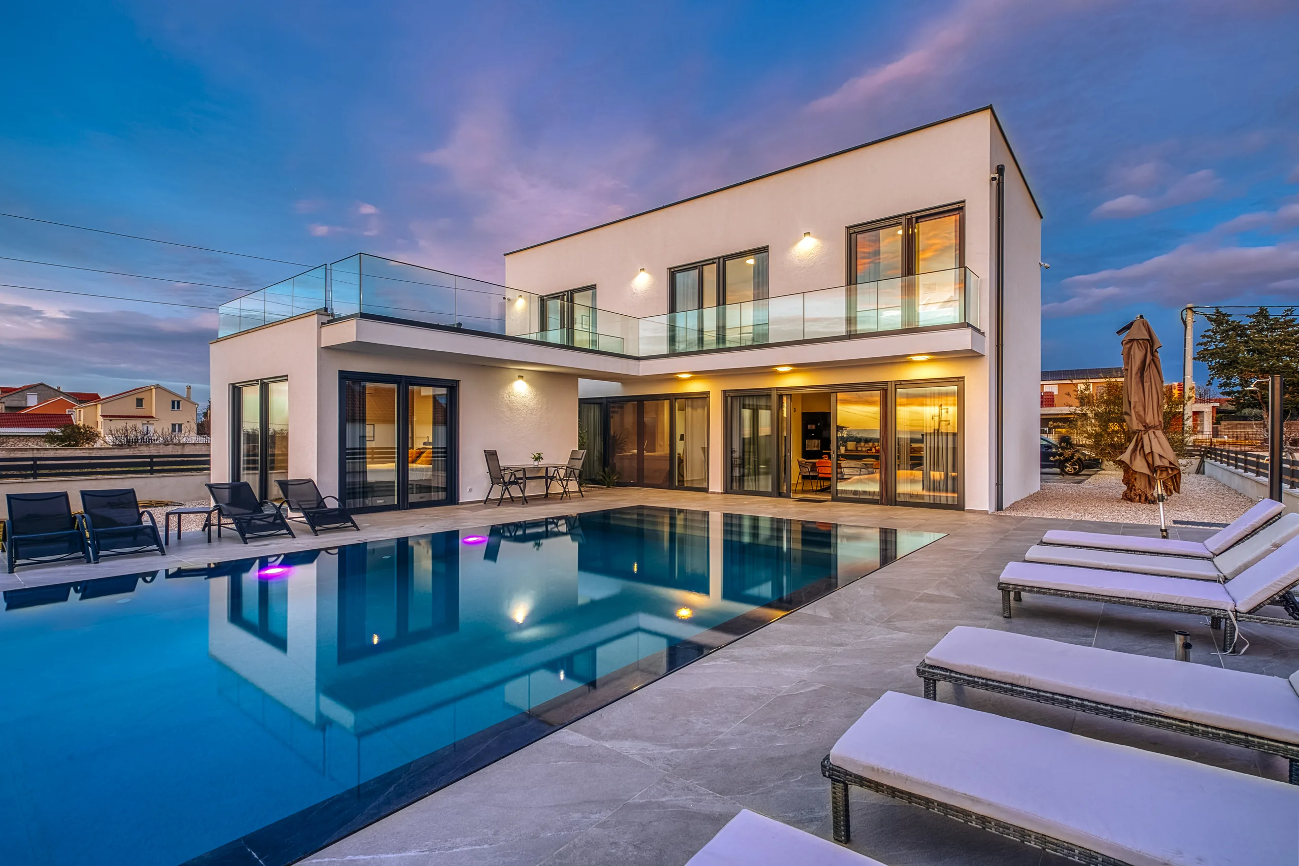 Villa Stressless exterior, pool and surroundings — photo 13